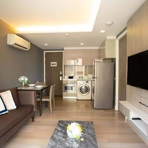 Dazzle Residence